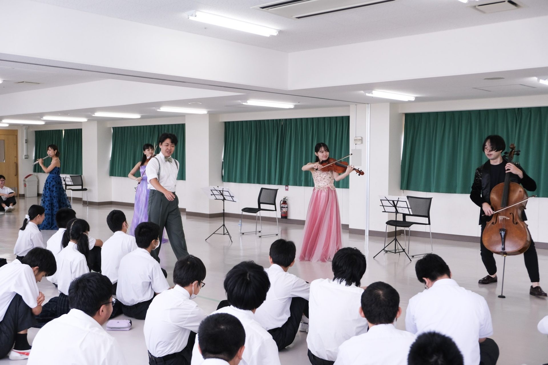 埼玉県立入間わかくさ高等特別支援学校でコンサート（埼玉県入間市）